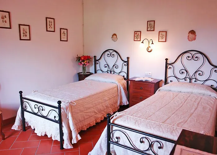 Pie Di Costa * Montaione